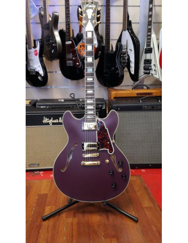 D'ANGELICO DE LUXE DC MATTE PURPLE Chitarra Semiacustica